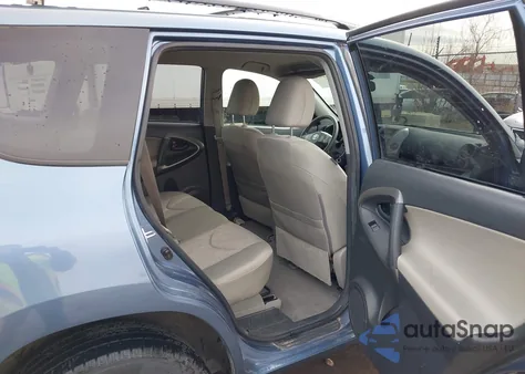 2009 Toyota Rav4 z USA, uszkodzony, nr VIN JTMZF35V995006844